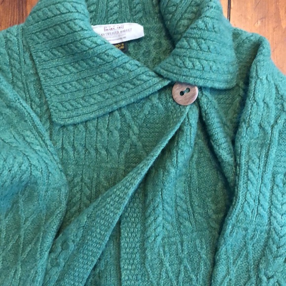 Green 100% merino wool sweater - Picture 4 of 5